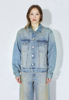 2431104L95_DrDenim_JoeyTruckerJacket_StreamSkyAged_Main_W3_1