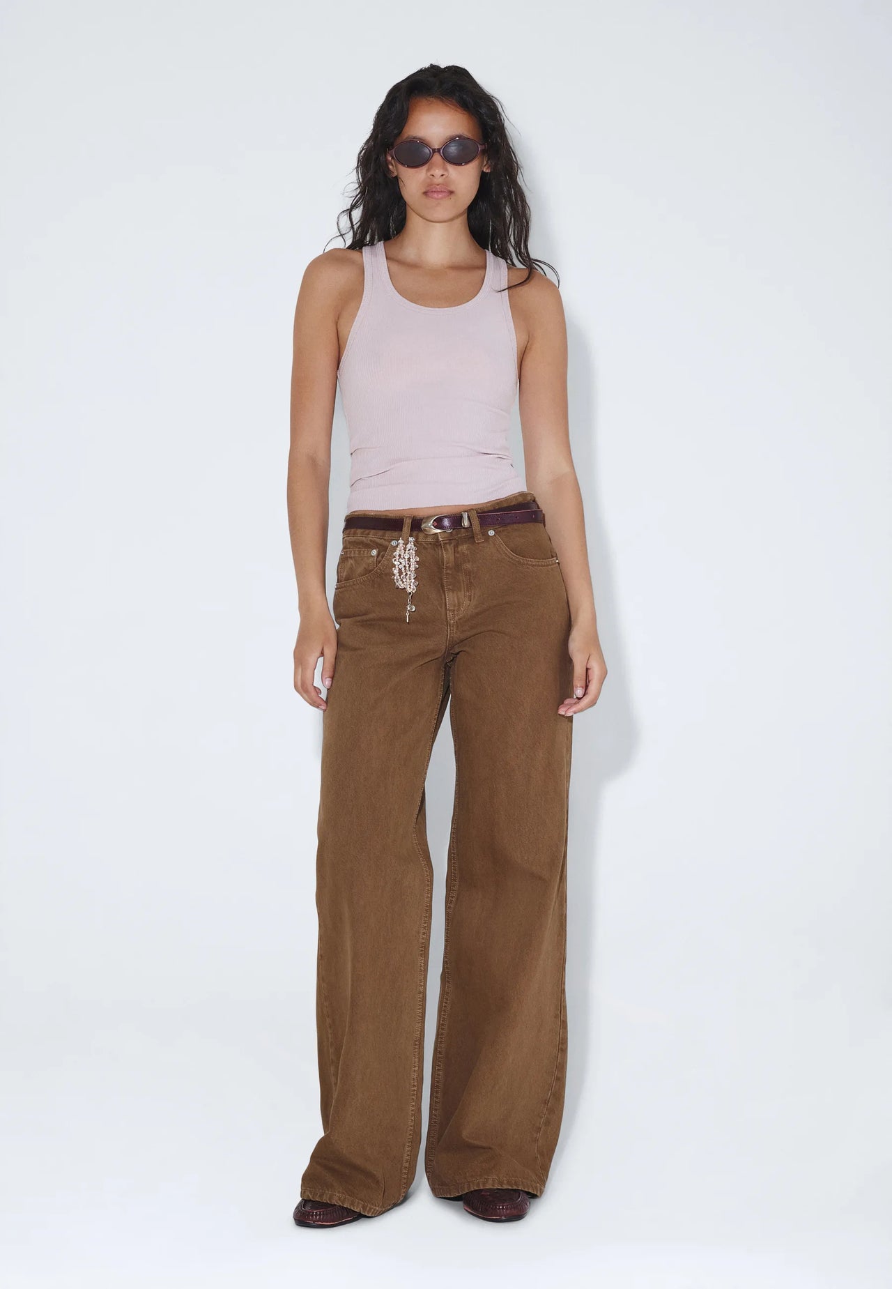 2510101596_DrDenim_RhueLowWide_WashedTeak_Main_W1_1