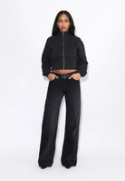 2510101BM8_DrDenim_RhueLowWide_WashedBlackShadeCord_Main_W1_3