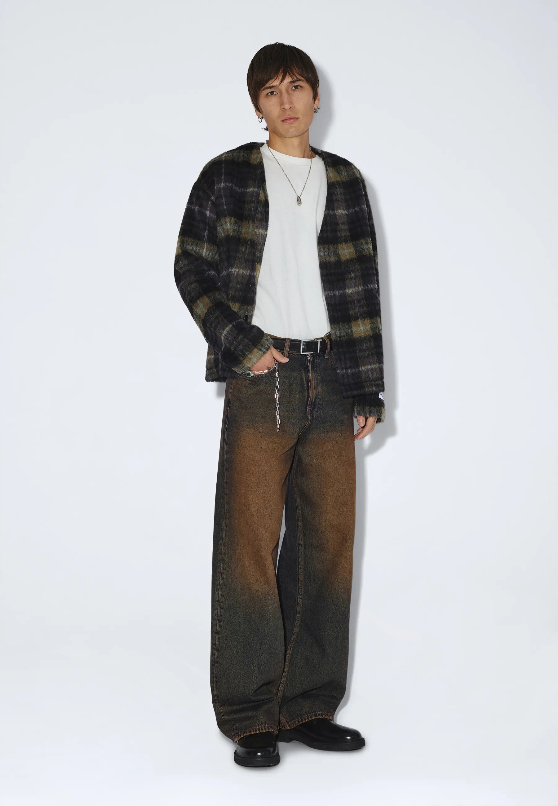 2530101BM4_DrDenim_CormacBaggy_StreamDarkGolden_main_M1_2