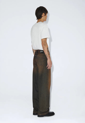 2530101BM4_DrDenim_CormacBaggy_StreamDarkGolden_main_M2_1