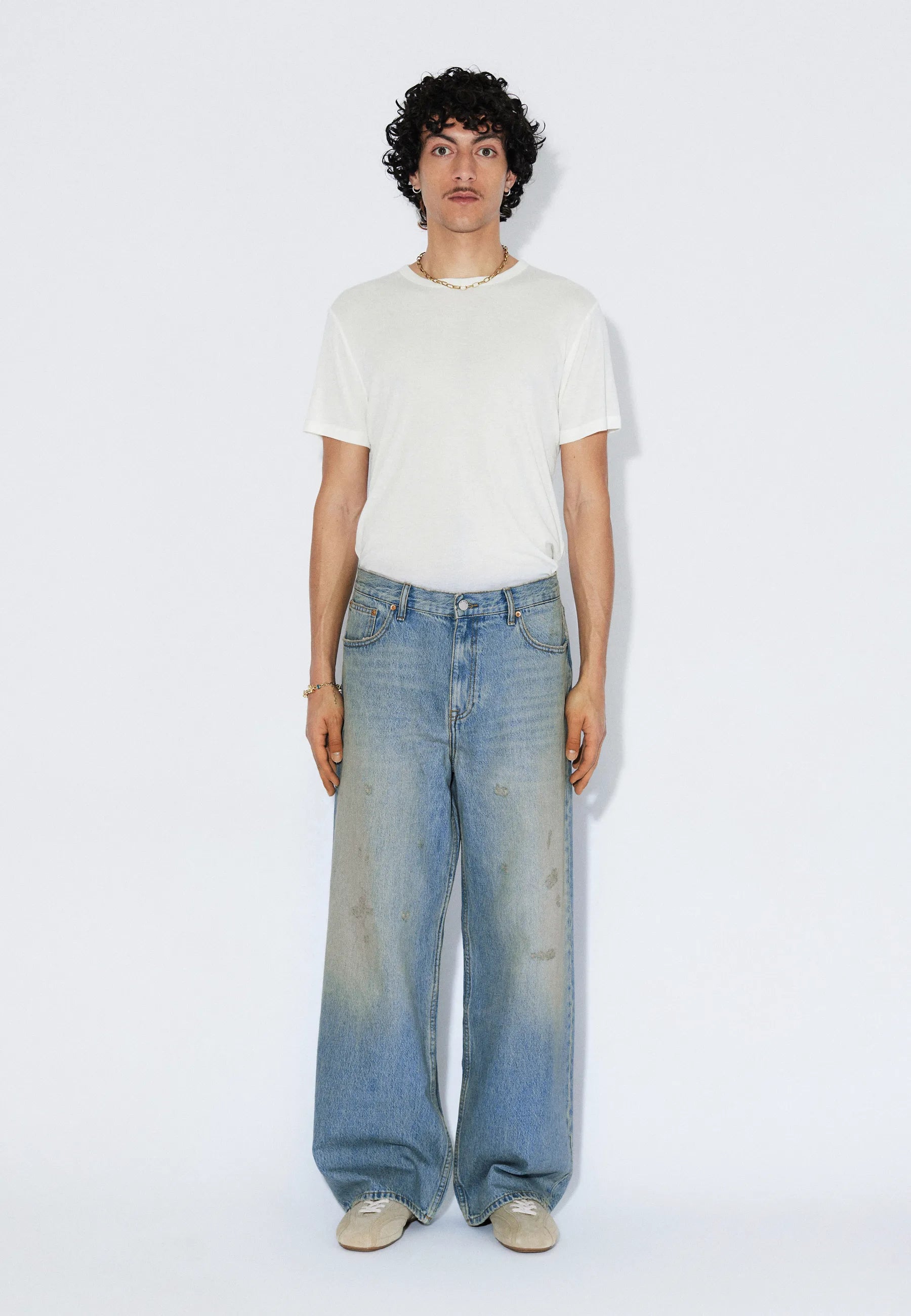 2530101L98_DrDenim_CormacBaggy_StreamSkyAgedDistress_Main_M1_1