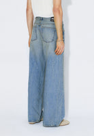 2530101L98_DrDenim_CormacBaggy_StreamSkyAgedDistress_Main_M4_1