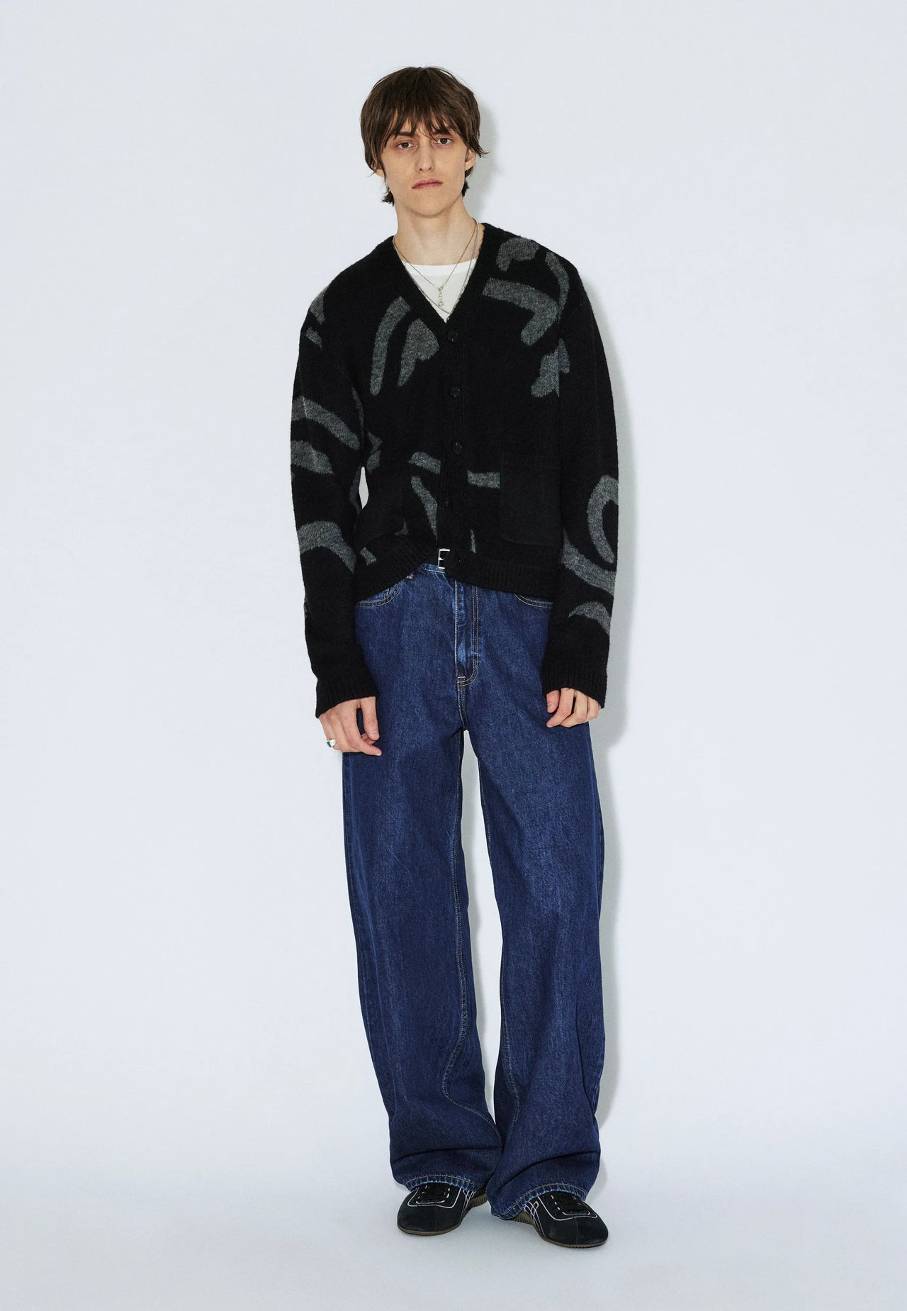 2530101V35_DrDenim_CormacBaggy_HazeDarkRetro_Main_M1_1