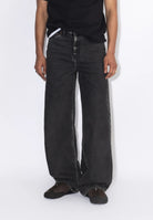 2530101V60_DrDenim_CormacBaggy_AgedBlack_Main_M3_1