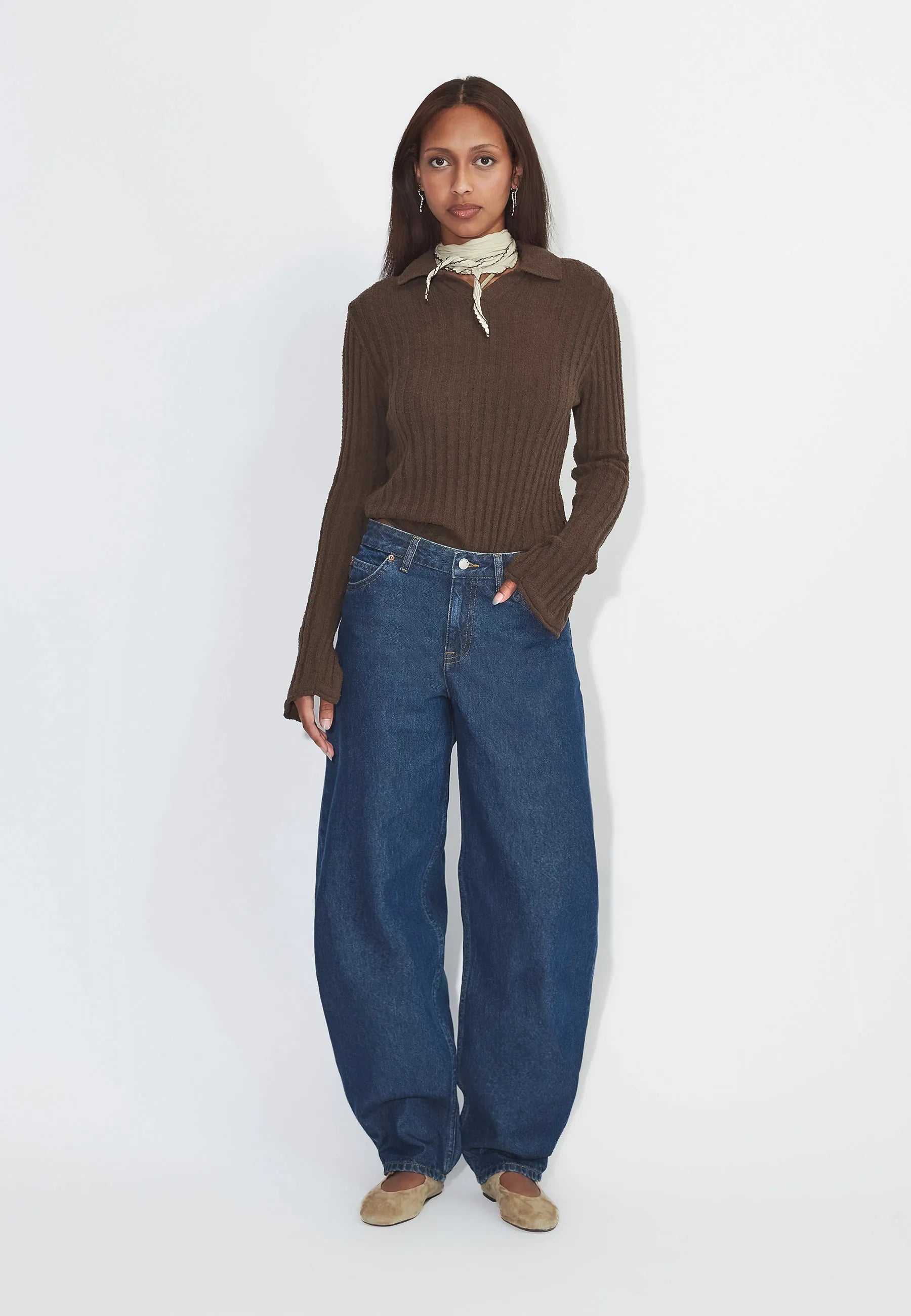 2530105J53_DrDenim_NanciMidBarrel_NovaDarkRetro_Main_W1_1