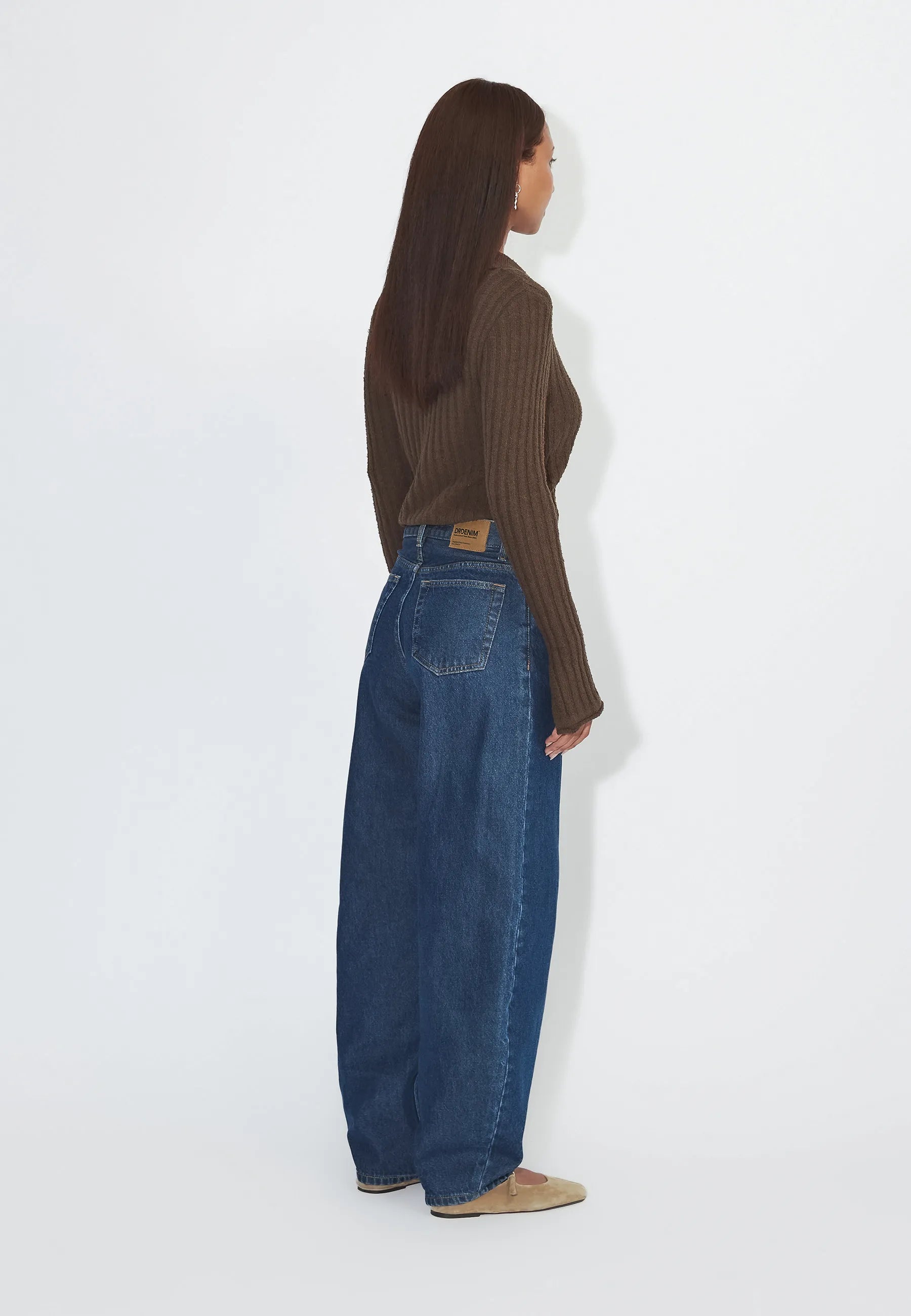 2530105J53_DrDenim_NanciMidBarrel_NovaDarkRetro_Main_W2_1