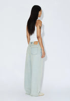 2530107066_DrDenim_AryLowBaggy_StreamPaleVintageWorn_Main_W2_1