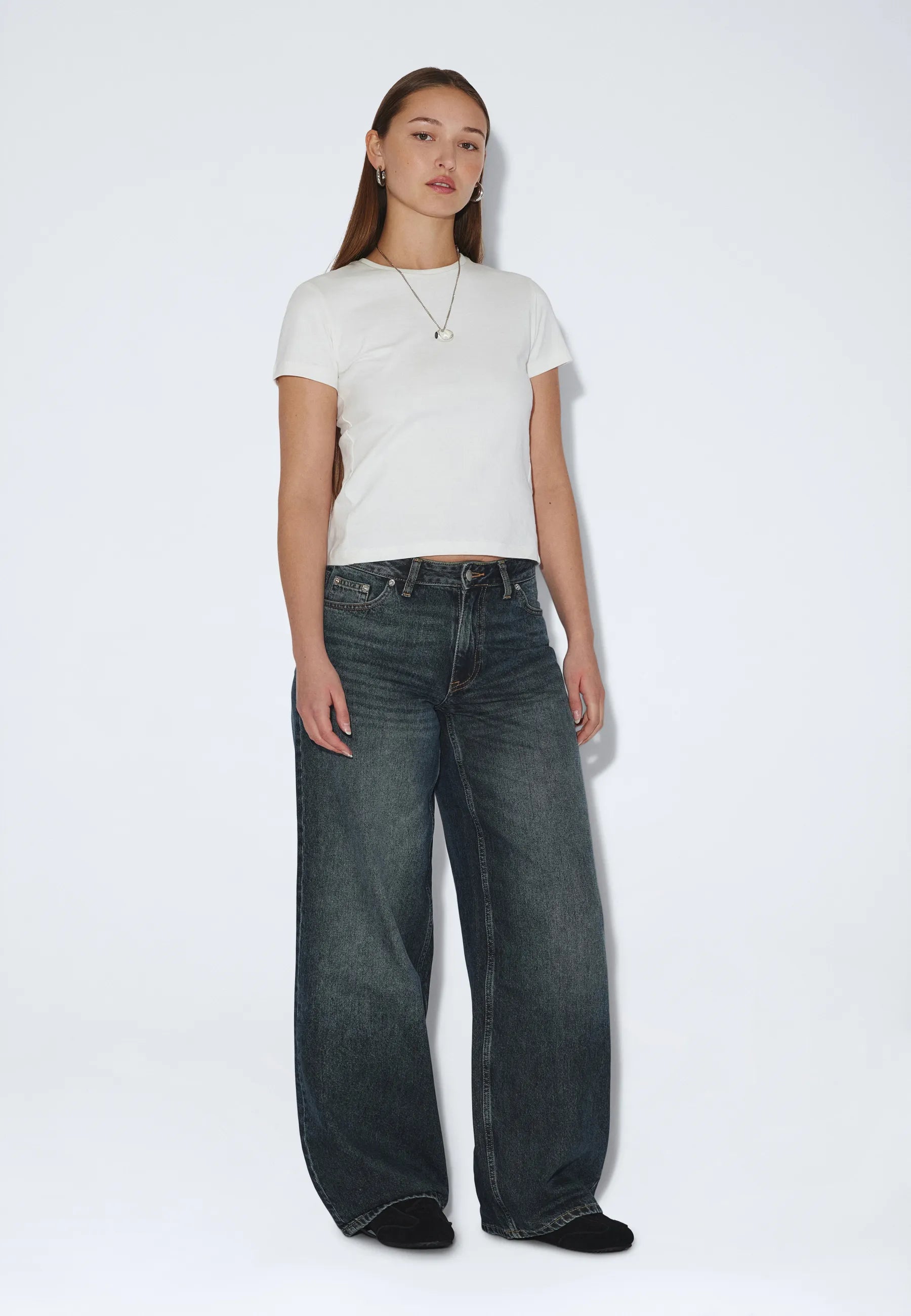 2530107M24_DrDenim_AryLowBaggy_KodiakDarkFade_main_W1_5