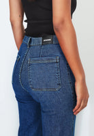 2530108U71_DrDenim_MoxyHighStraightPatchPocket_CapeMidRetro_Main_W5_2