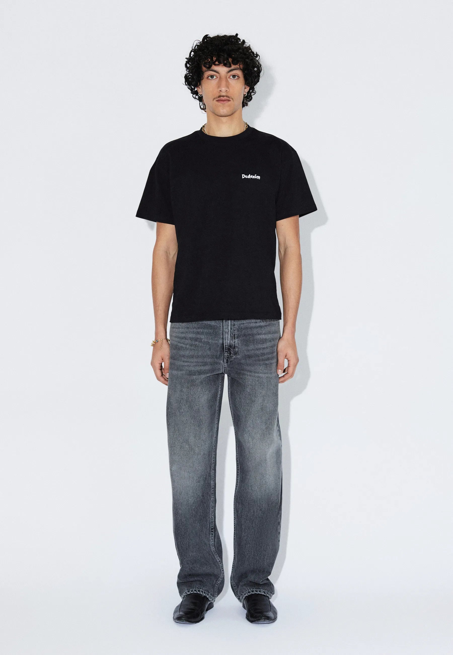 2531110BJ1_DrDenim_BaceTee_BlackBrush_Main_M1_1