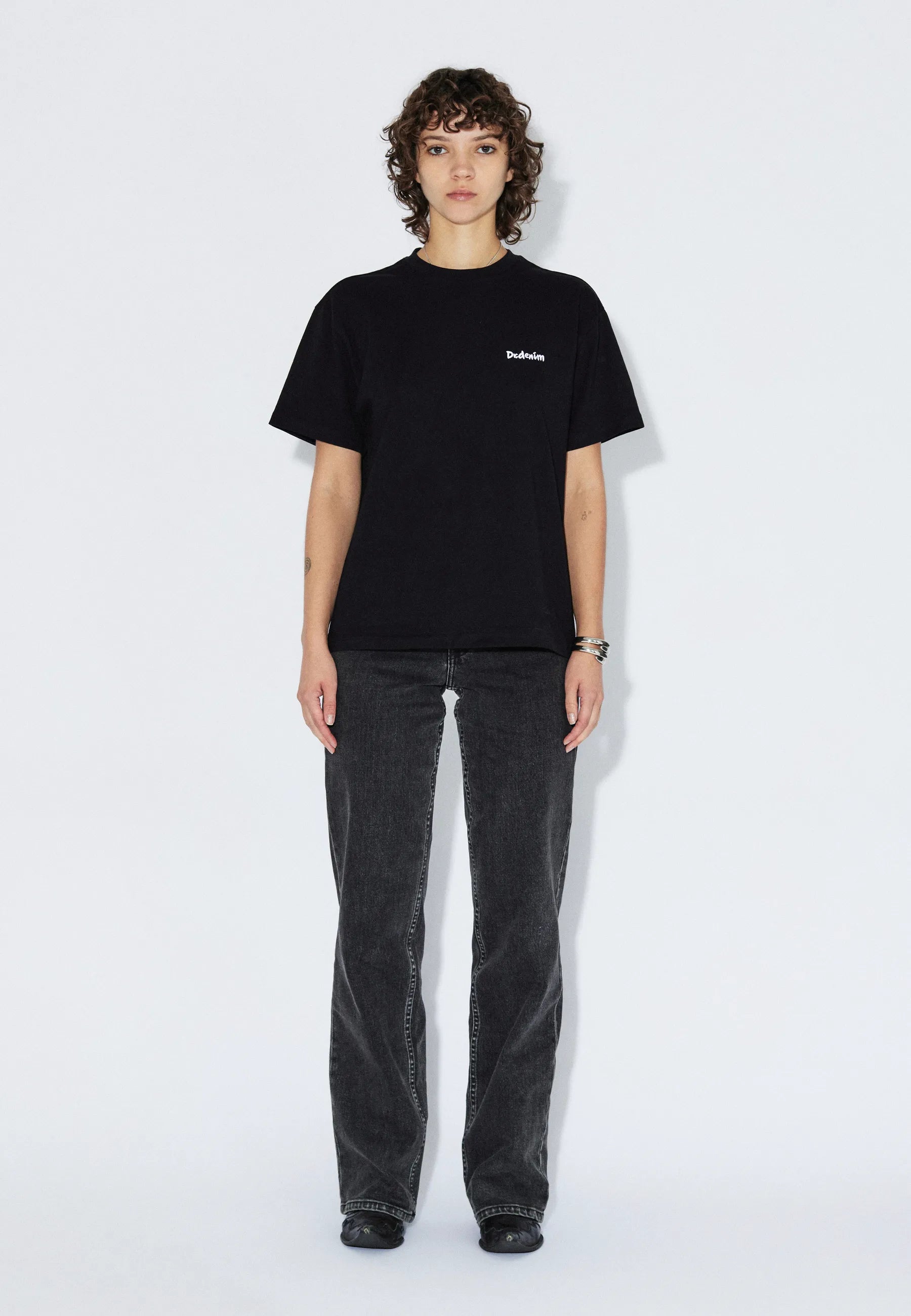 2531110BJ1_DrDenim_BaceTee_BlackBrush_Main_W1_1