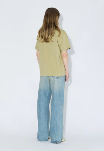 2531110BJ2_DrDenim_BaceTee_LtGreenBrush_Main_W2_1