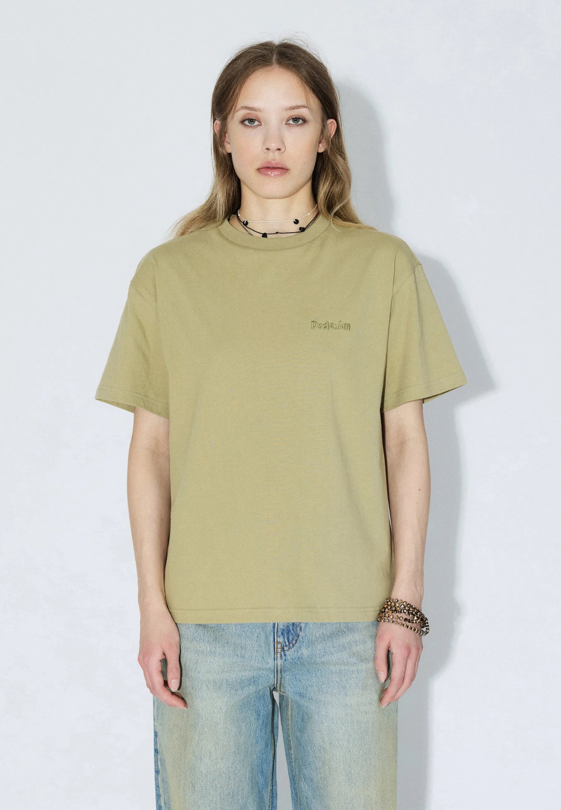 2531110BJ2_DrDenim_BaceTee_LtGreenBrush_Main_W3_1