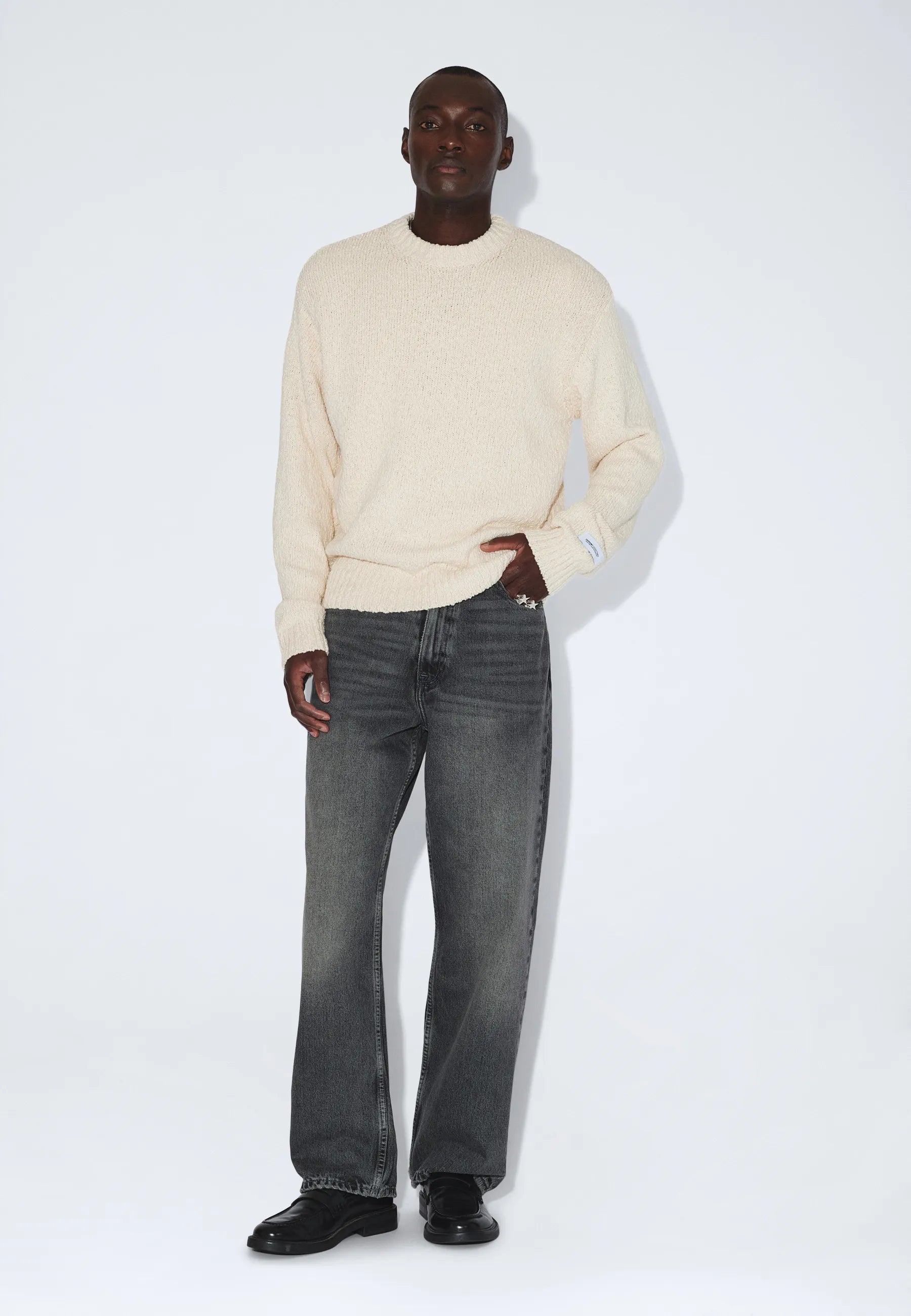 2531116678_DrDenim_MicSweater_Ecru_main_M1_2