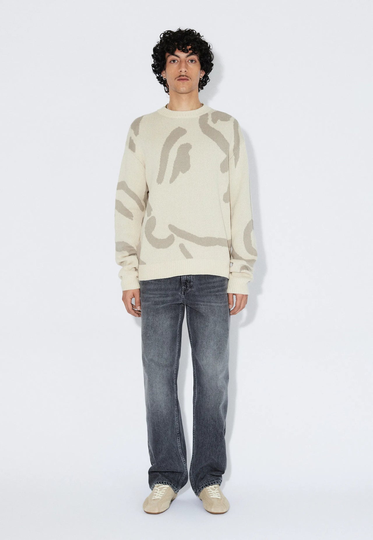 2531116BF2_DrDenim_MicSweater_EcruBigDraw_Main_M1_1