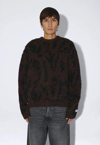 2531116BT6_DrDenim_MicSweater_BrownBlackScribble_main_M3_1