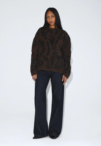 2531116BT6_DrDenim_MicSweater_BrownBlackScribble_main_W1_4