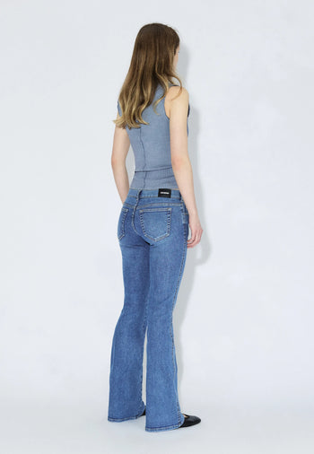 2541101L95_DrDenim_KilyLowBootcut_CapeSkyShade_Main_W2_1