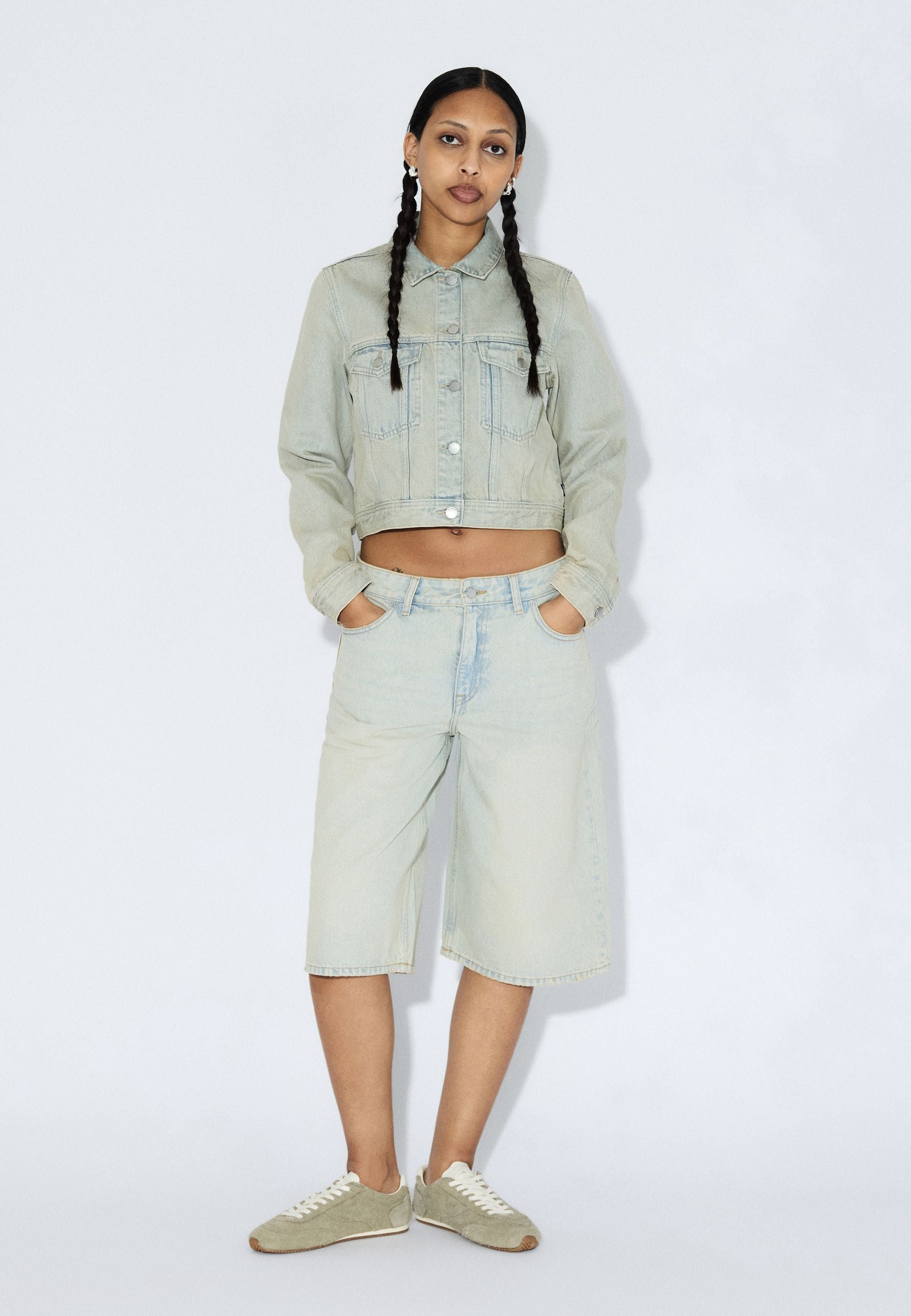 2610101066_DrDenim_BreeShorts_StreamPaleVintageWorn_Main_W1_1
