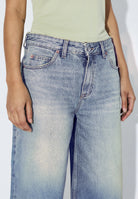 2610101L95_DrDenim_BreeShorts_StreamSkyAged_Main_5_1