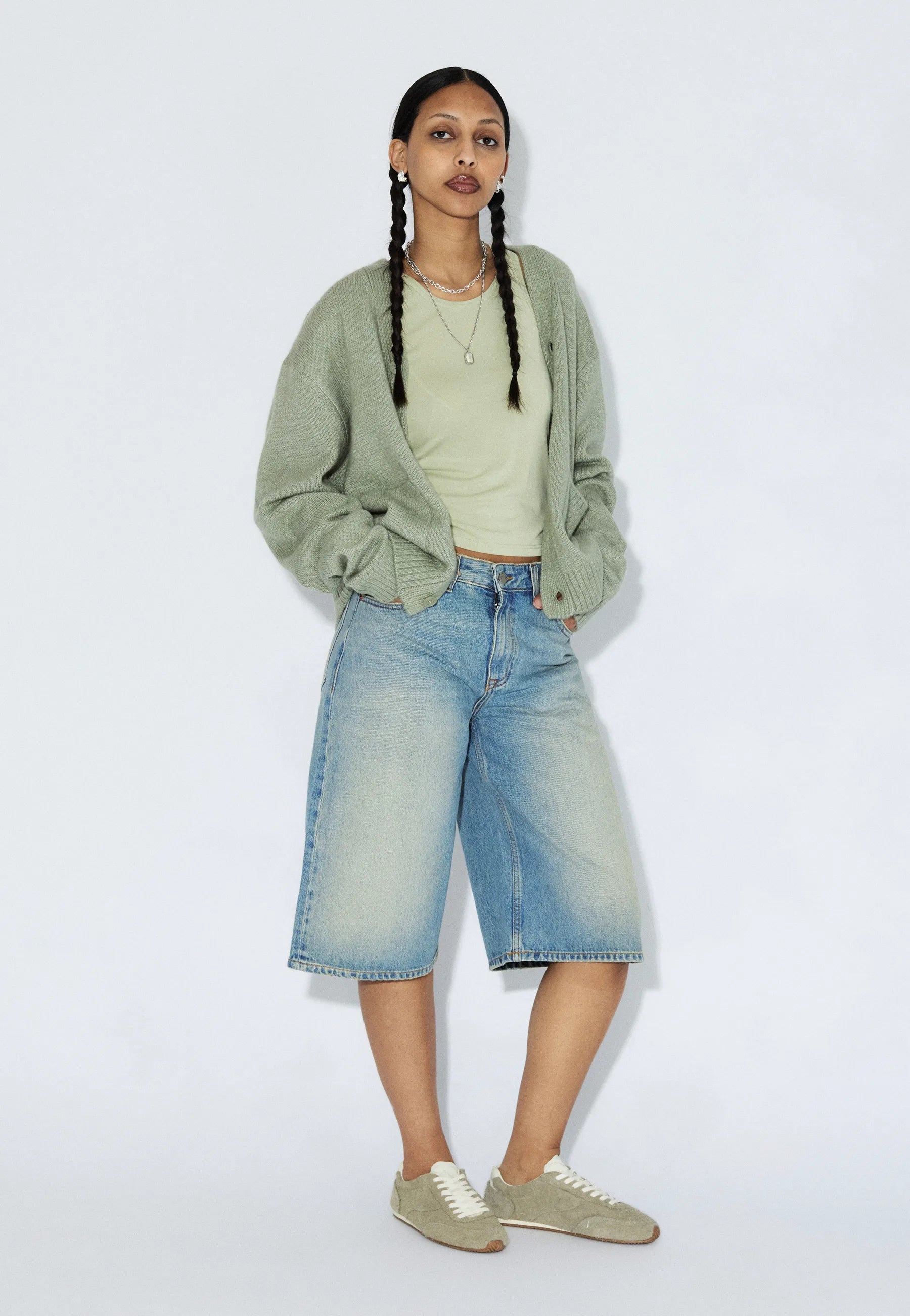 2610101L95_DrDenim_BreeShorts_StreamSkyAged_Main_W1_3