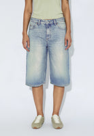 2610101L95_DrDenim_BreeShorts_StreamSkyAged_Main_W3_1