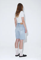 2610102L03_DrDenim_AsraShorts_StreamLightFade_Main_W2_1
