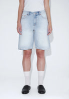 2610102L03_DrDenim_AsraShorts_StreamLightFade_Main_W3_1