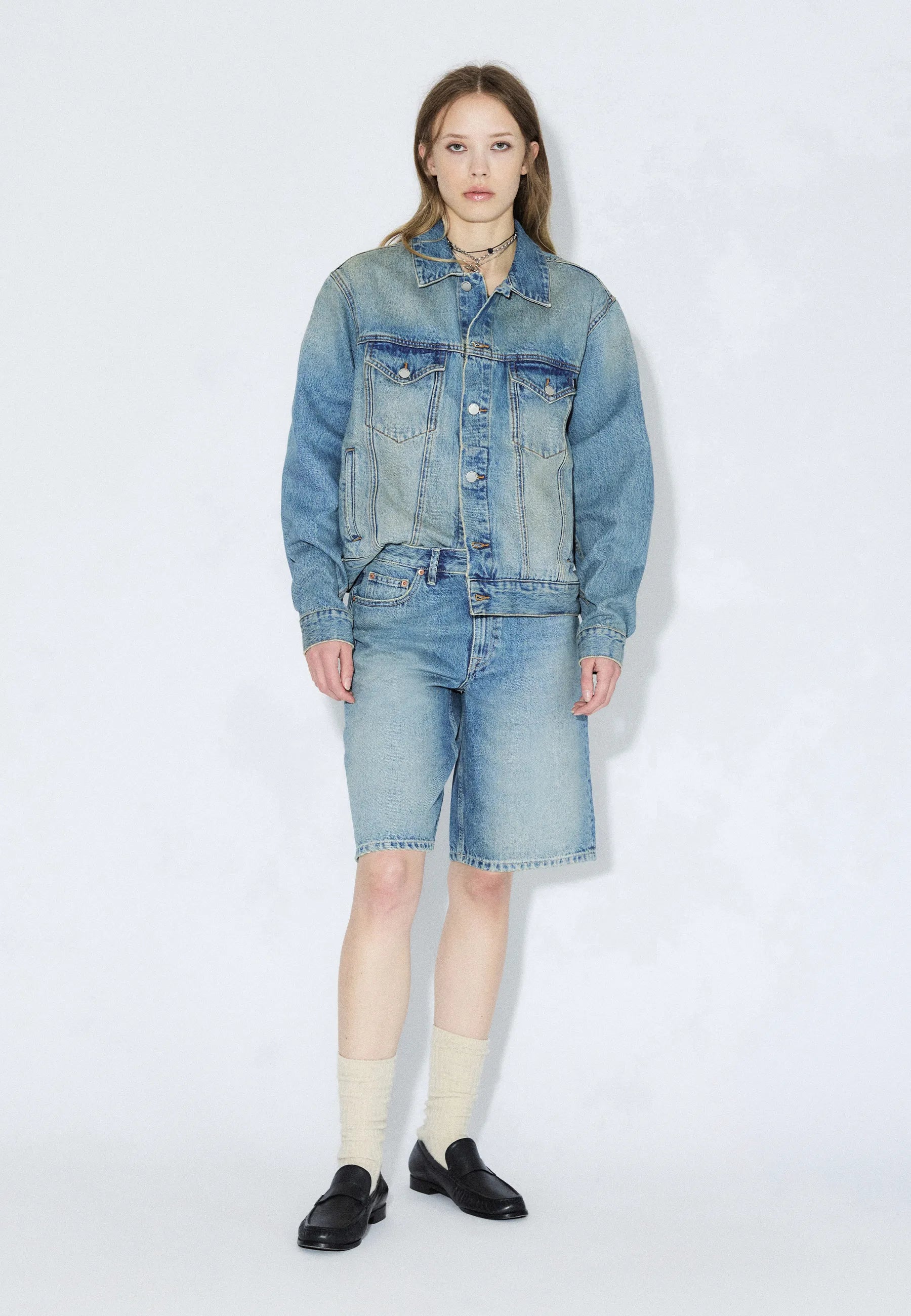 2610102M02_DrDenim_AsraShorts_DriftSkyUsed_Main_W1_4