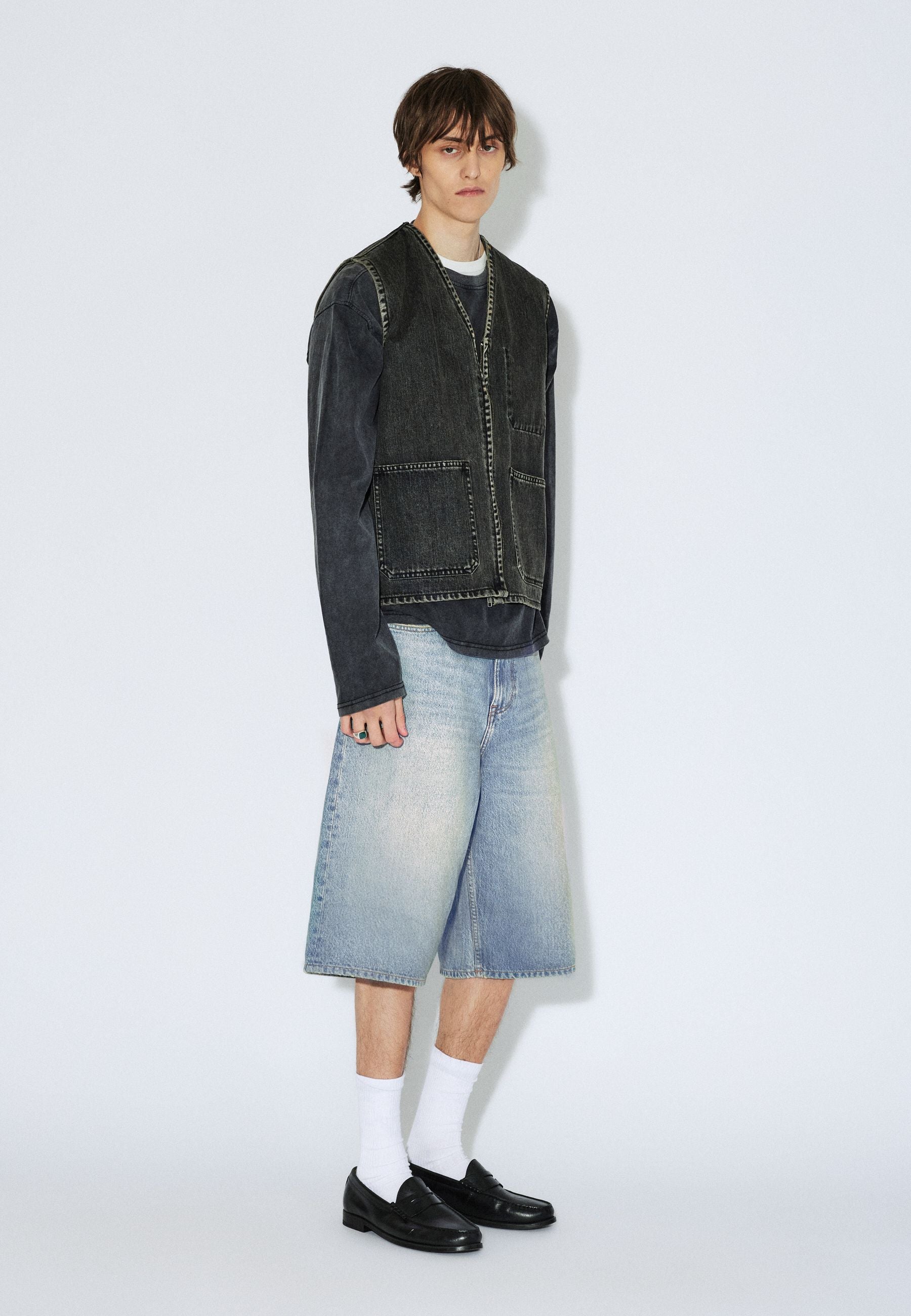 2610103L95_DrDenim_ValiShorts_StreamSkyAged_Main_M1_3