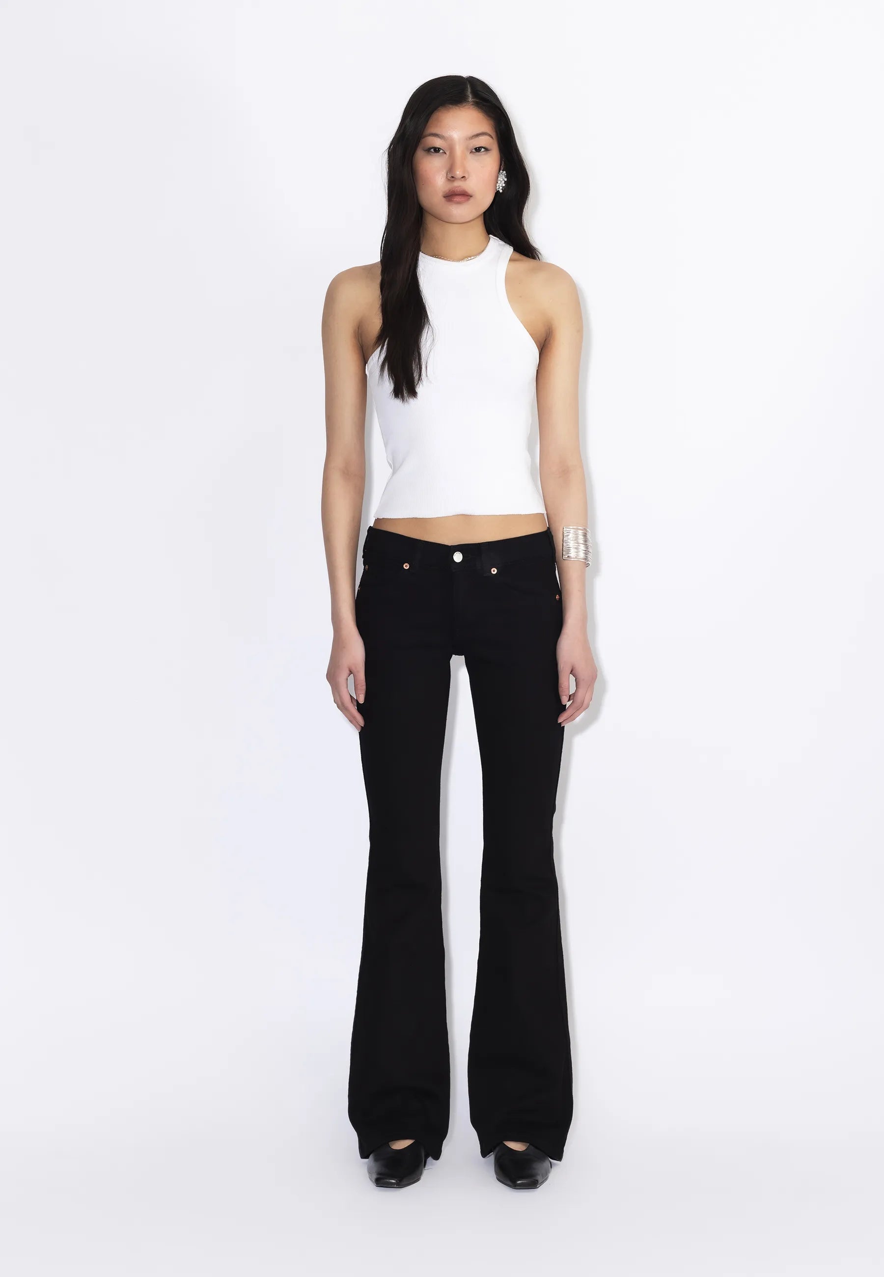 2610104099_DrDenim_KilyLowBootcut_SolidBlack_Main_W1_2