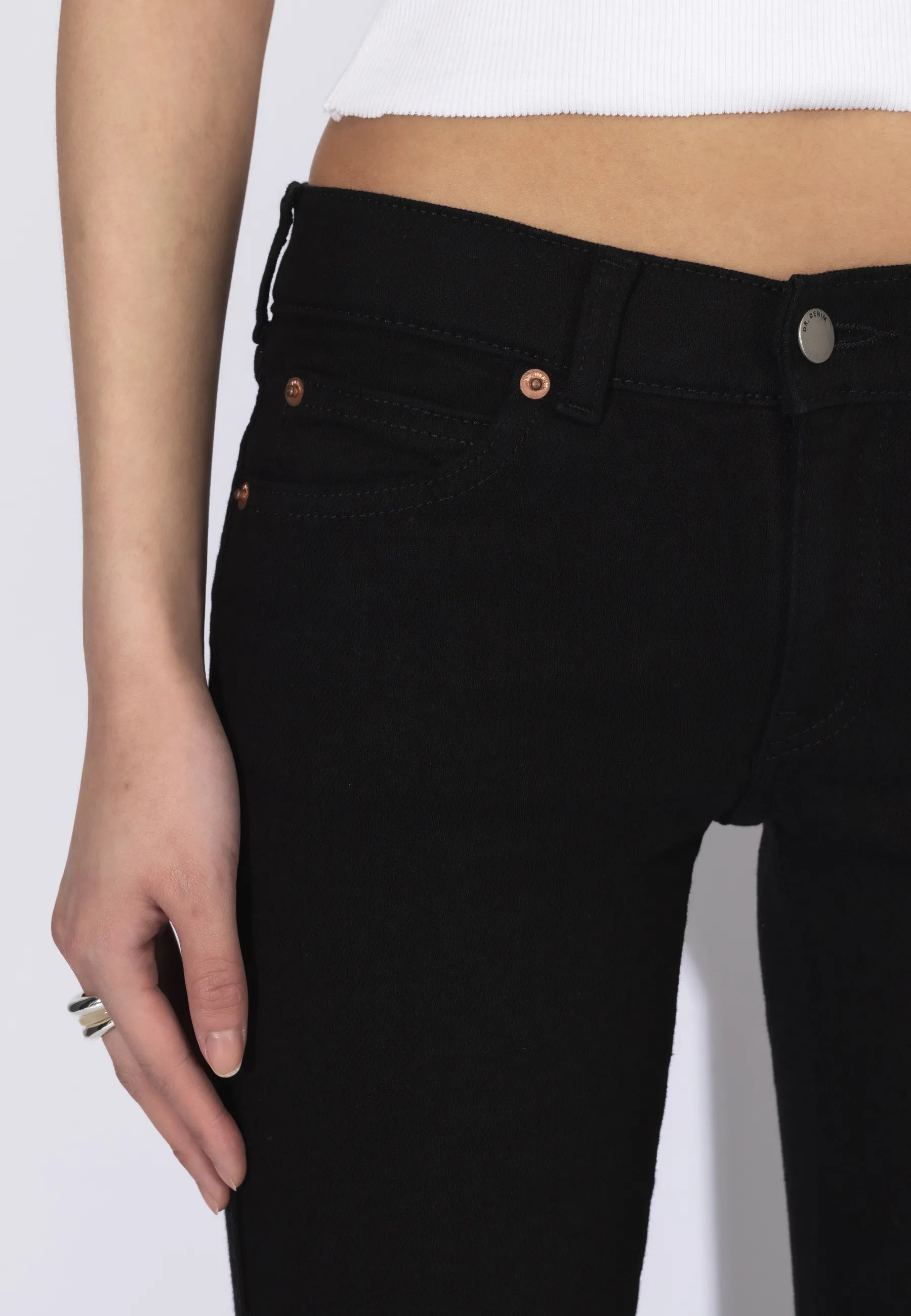 2610104099_DrDenim_KilyLowBootcut_SolidBlack_Main_W5_1
