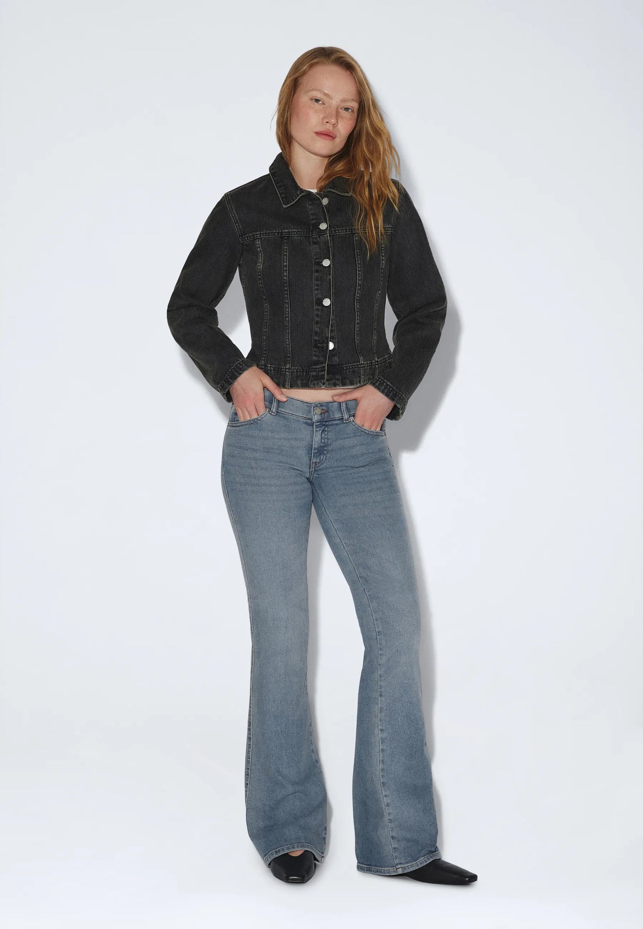 2610104J88_DrDenim_KilyLowBootcut_CapeLightFadeVintage_main_W1_1