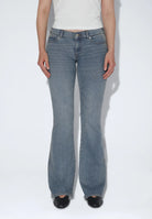 2610104J88_DrDenim_KilyLowBootcut_CapeLightFadeVintage_main_W3_1