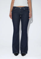 2610104U75_DrDenim_KilyLowBootcut_CapeDeepPlain_main_W3_1