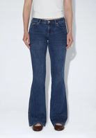 2610104V46_DrDenim_KilyLowBootcut_ValeMidUsed_main_W3_1