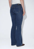 2610104V46_DrDenim_KilyLowBootcut_ValeMidUsed_main_W4_1