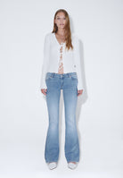 2610104V50_DrDenim_KilyLowBootcut_ValeLightFade_Main_W1_3