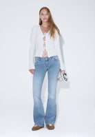 2610104V50_DrDenim_KilyLowBootcut_ValeLightFade_Main_W1_4