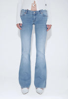 2610104V50_DrDenim_KilyLowBootcut_ValeLightFade_Main_W3_1
