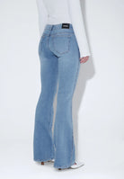 2610104V50_DrDenim_KilyLowBootcut_ValeLightFade_Main_W4_1