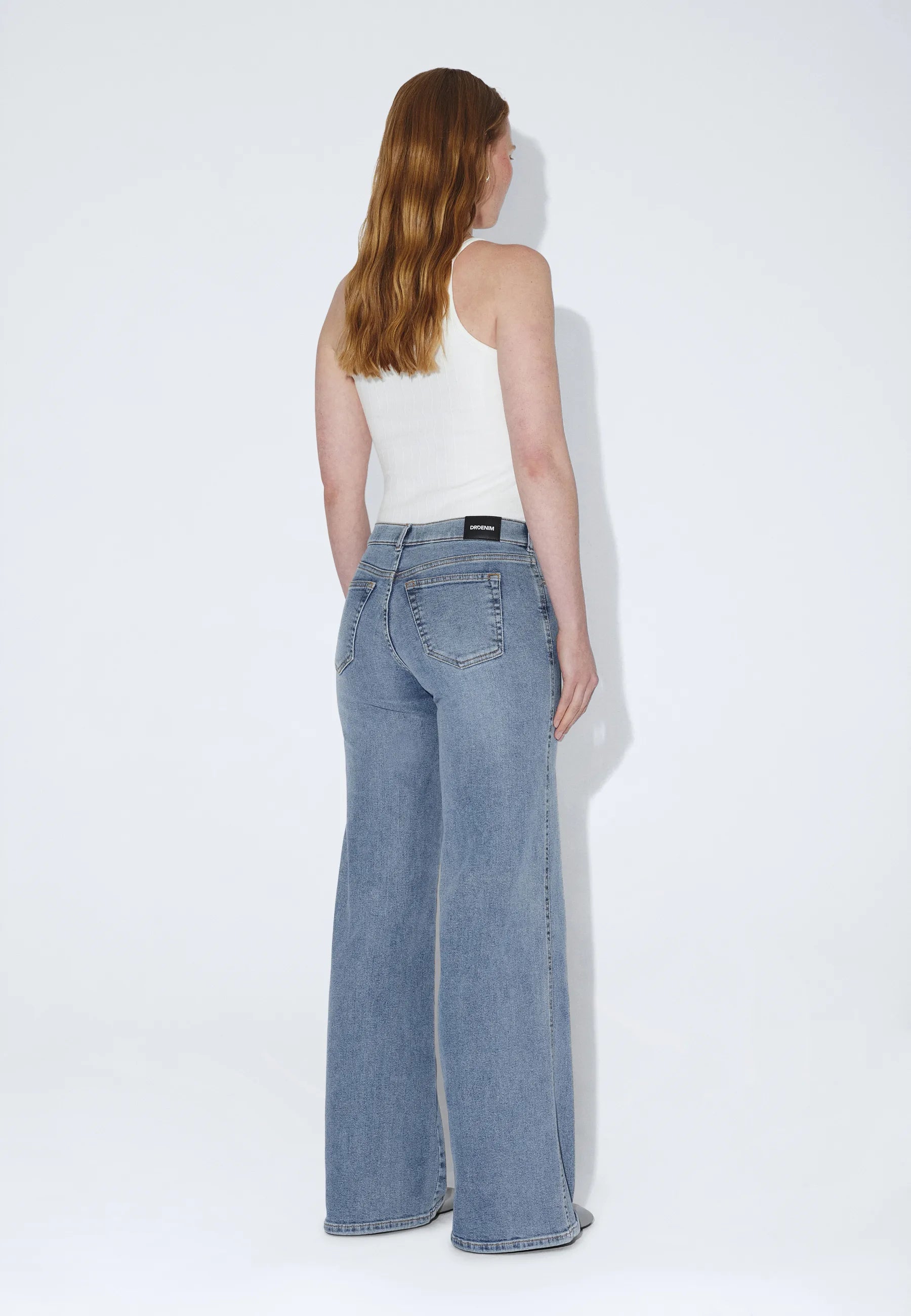 2610105J82_DrDenim_ZilaMidWide_CapeLightUsed_main_W2_1