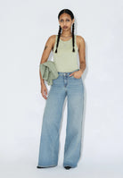 2610105U62_DrDenim_ZilaMidWide_CapeLightVintage_Main_W1_2