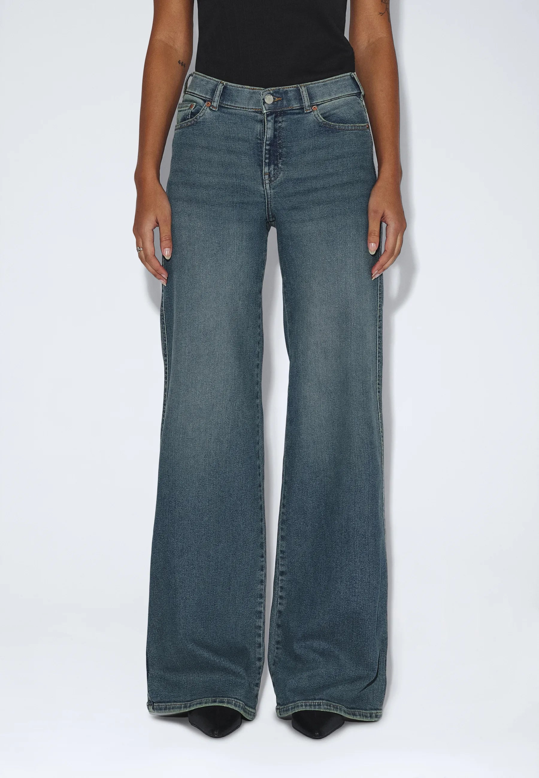 2610105U72_DrDenim_ZilaMidWide_CapeMidUsedVintage_main_W3_1