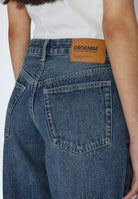 2610106M06_DrDenim_NikaMidStraight_DriftMidUsed_main_W5_2