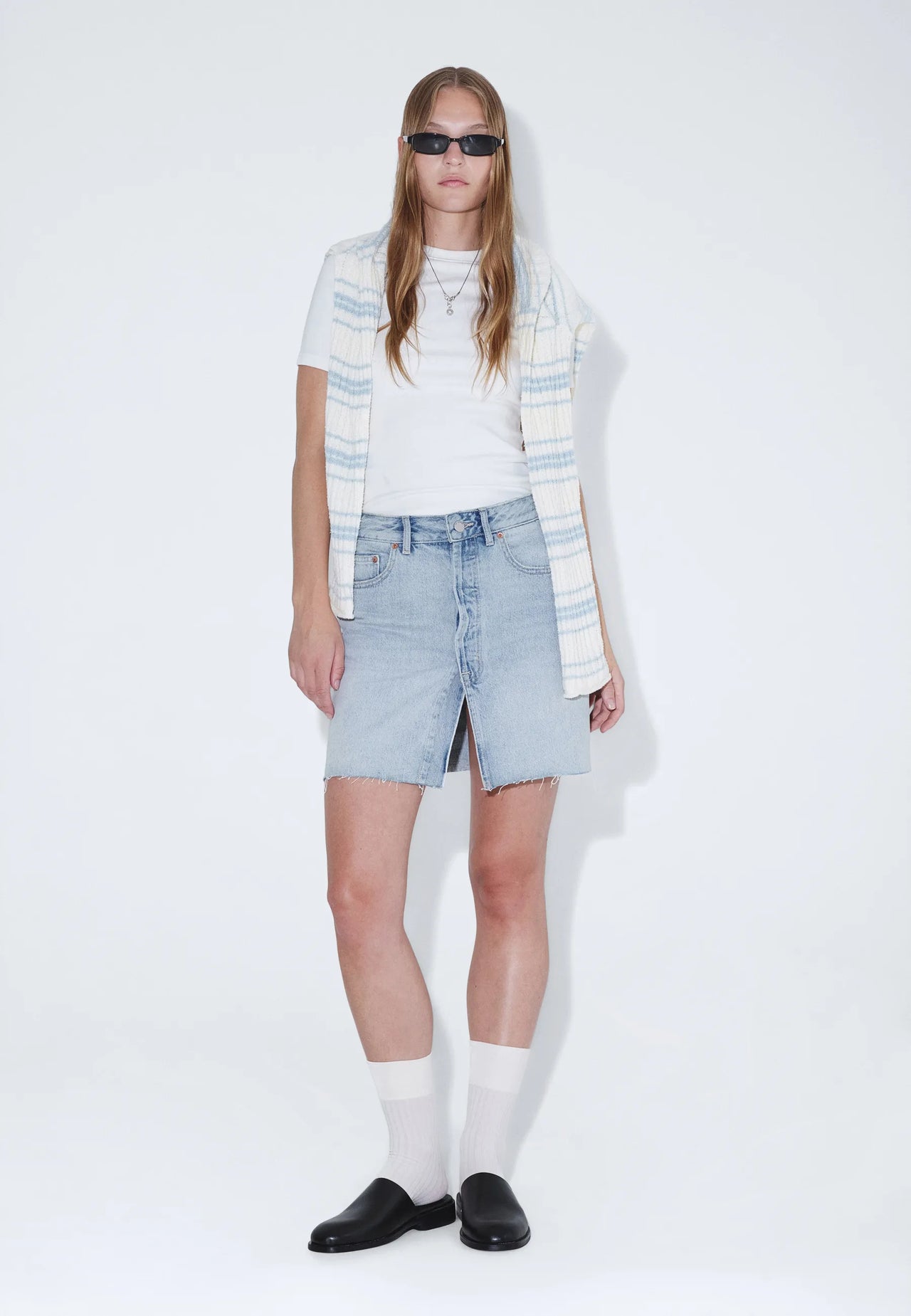 2610108M08_DrDenim_AraSkirt_DriftPaleUsed_Main_W1_1