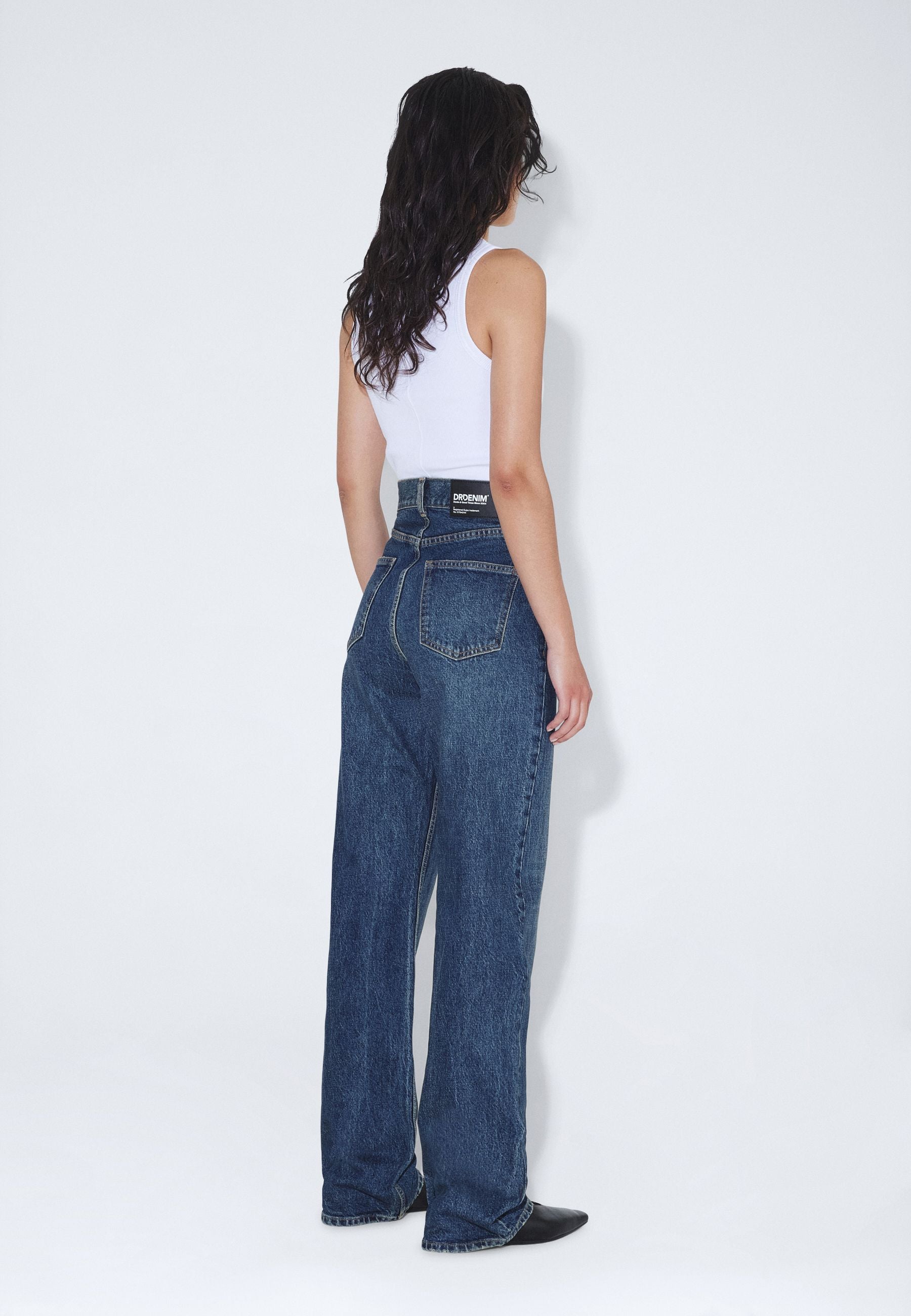 2610111L47_DrDenim_EchohighStraight_BayDarkUsedVintage_Main_W2_1