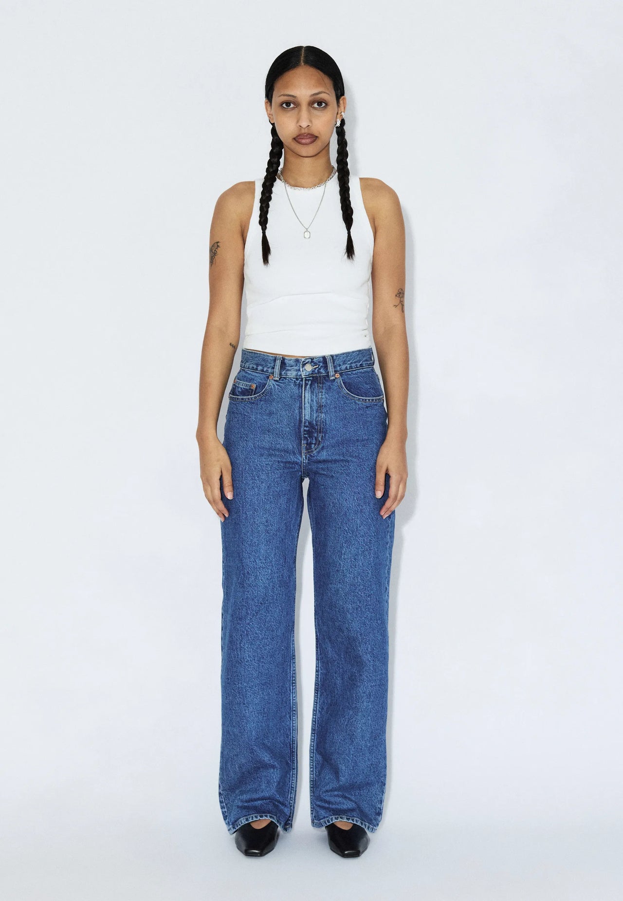 2610111L48_DrDenim_EchoHighStraight_Bay_MidRetro_Main_W1_1