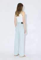 2610111L59_DrDenim_EchoHighStraight_BaySuperlightUsed_Main_W2_1 copy